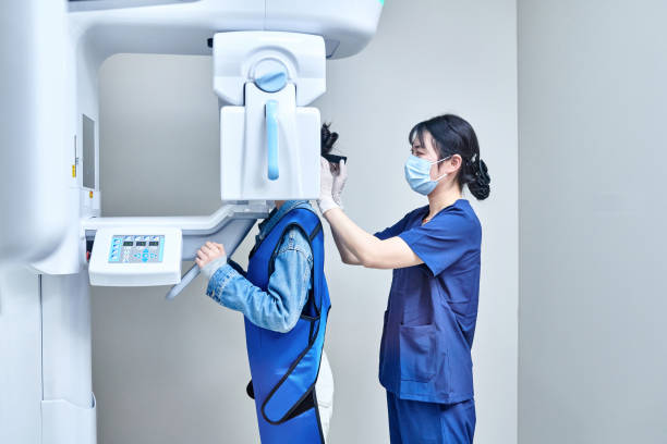 Best Emergency Tooth Extraction in Mountain House, CA